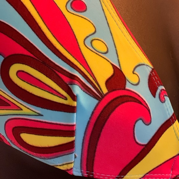 Bathing suit Sexy -New- Size Small Petite - Picture 3 of 7